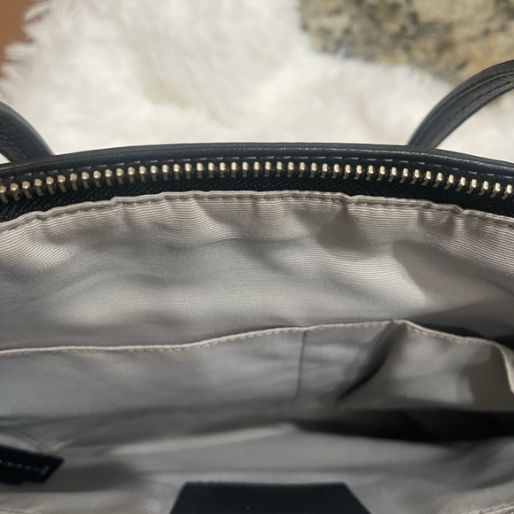 Coach Leather Tote Bag- NWT with Dust Bag - Picture 15 of 17